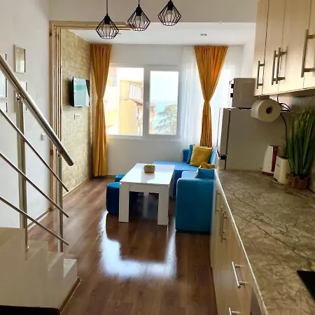 Penthouse Panorama Sea View Apt. شقة بوموري