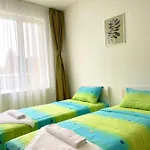 Penthouse Panorama Sea View Apt. アパート ポモリエ