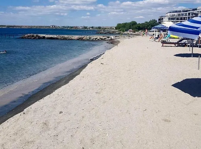 Penthouse Panorama Sea View Apt. Апартамент