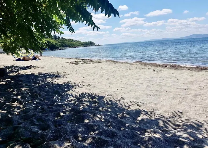 Апартамент Penthouse Panorama Sea View Apt. Поморие